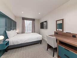 Mercure White Hart Hotel Salisbury and Apartments