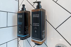 Mercure White Hart Hotel Salisbury and Apartments