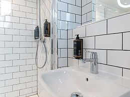 Mercure White Hart Hotel Salisbury and Apartments