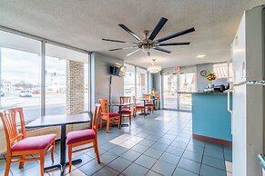 Ozark Junction mountain view by OYO