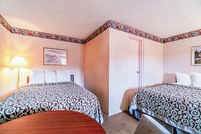 Ozark Junction mountain view by OYO