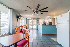Ozark Junction mountain view by OYO