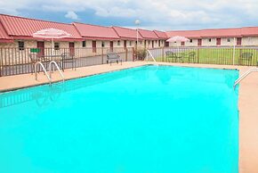 Ozark Junction mountain view by OYO