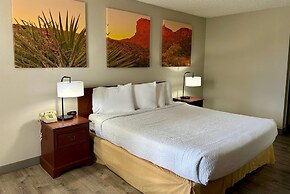 Days Inn by Wyndham Kingman West