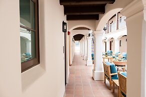 La Playa Inn