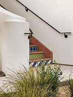 La Playa Inn