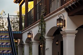 La Playa Inn