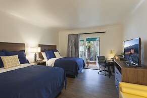 La Playa Inn