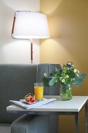 Holiday Inn Redding by IHG