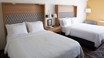 Holiday Inn Redding by IHG