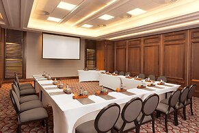 Sandton Sun and Towers