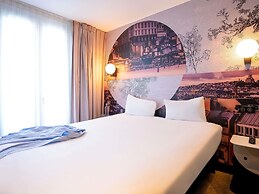 ibis styles Paris Montmartre Batignolles