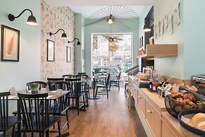 Villa Bougainville by Happyculture