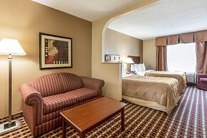 Quality Suites Paducah I-24
