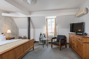 Monastery Garden Prague