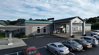 Whaler Inn and Suites