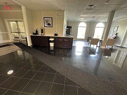 Whaler Inn and Suites