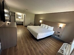 Whaler Inn and Suites
