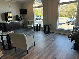 Whaler Inn and Suites