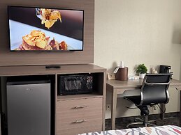 Whaler Inn and Suites