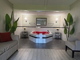 Whaler Inn and Suites
