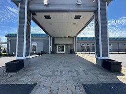 Whaler Inn and Suites