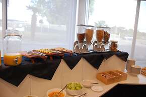 Auckland Airport Kiwi Hotel