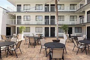 Mai Hana Hotel- Intl Drive, Trademark Collection by Wyndham