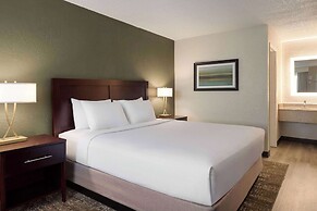 Mai Hana Hotel- Intl Drive, Trademark Collection by Wyndham