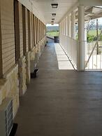 Relax Inn Mineral Wells