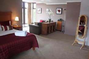 Gomersal Park Hotel
