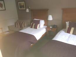 Gomersal Park Hotel