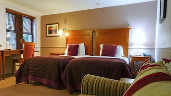 Gomersal Park Hotel