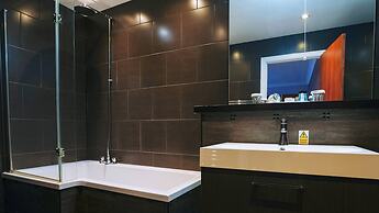 Gomersal Park Hotel