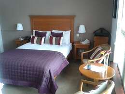 Gomersal Park Hotel