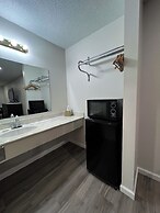 Garden Inn & Suites