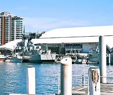 Metro Apartments on King Street