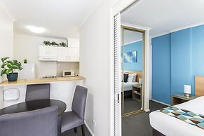 Metro Apartments on King Street