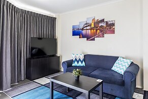 Metro Apartments on King Street