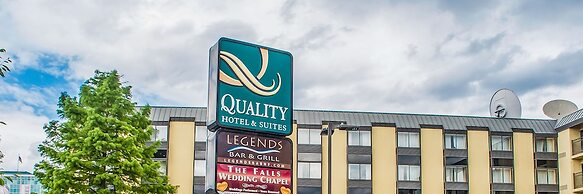 Quality Hotel & Suites At The Falls