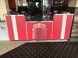 Quality Hotel & Suites At The Falls