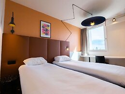 ibis Lyon Est Bron