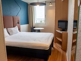 ibis Lyon Est Bron