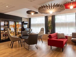 ibis Lyon Est Bron