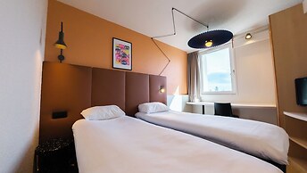 ibis Lyon Est Bron