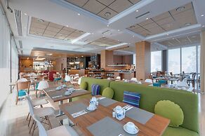 Hotel Madrid Chamartín Affiliated by Meliá