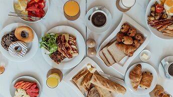 Radisson Hotel Chateau de Bangkok