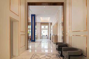 Radisson Hotel Chateau de Bangkok