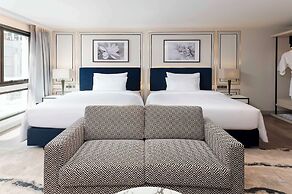 Radisson Hotel Chateau de Bangkok