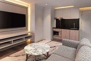 Radisson Hotel Chateau de Bangkok